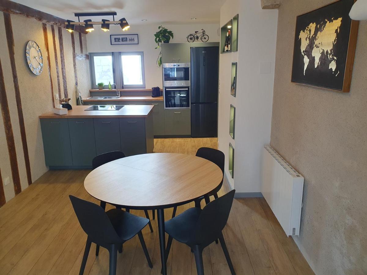 Escapade Royale Apartment อองบวส ภายนอก รูปภาพ